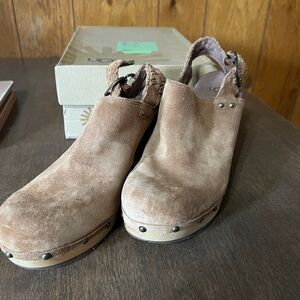 UGG Australia Dafni Sling Back Platform Studded Suede Clogs Brown US 11 New